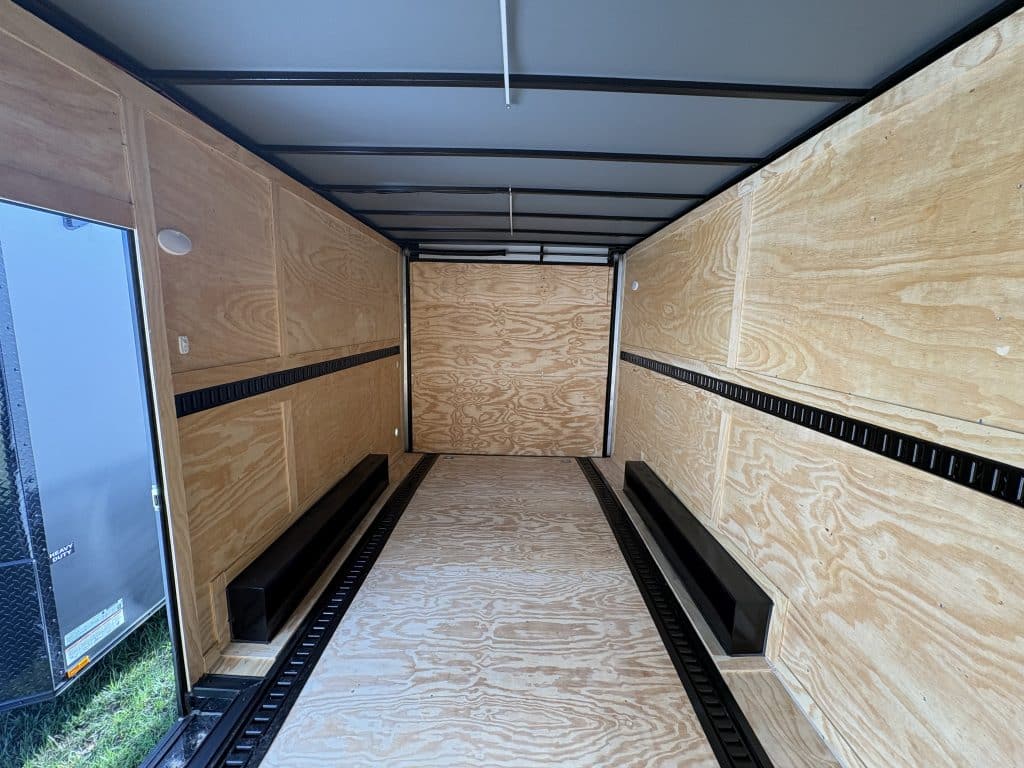 8.5'x16' HD Enclosed Trailer door detail